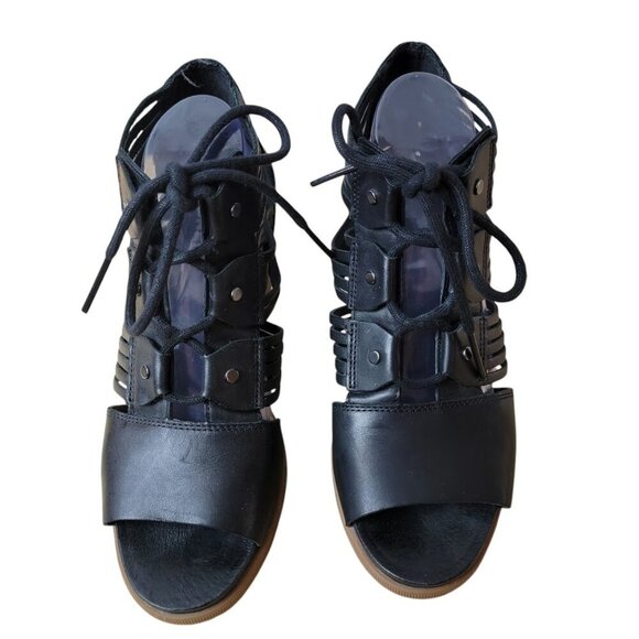 Sorel Joanie II Lace Wedge Sandals 9.5 - Chic & Comfy! - Picture 4 of 8